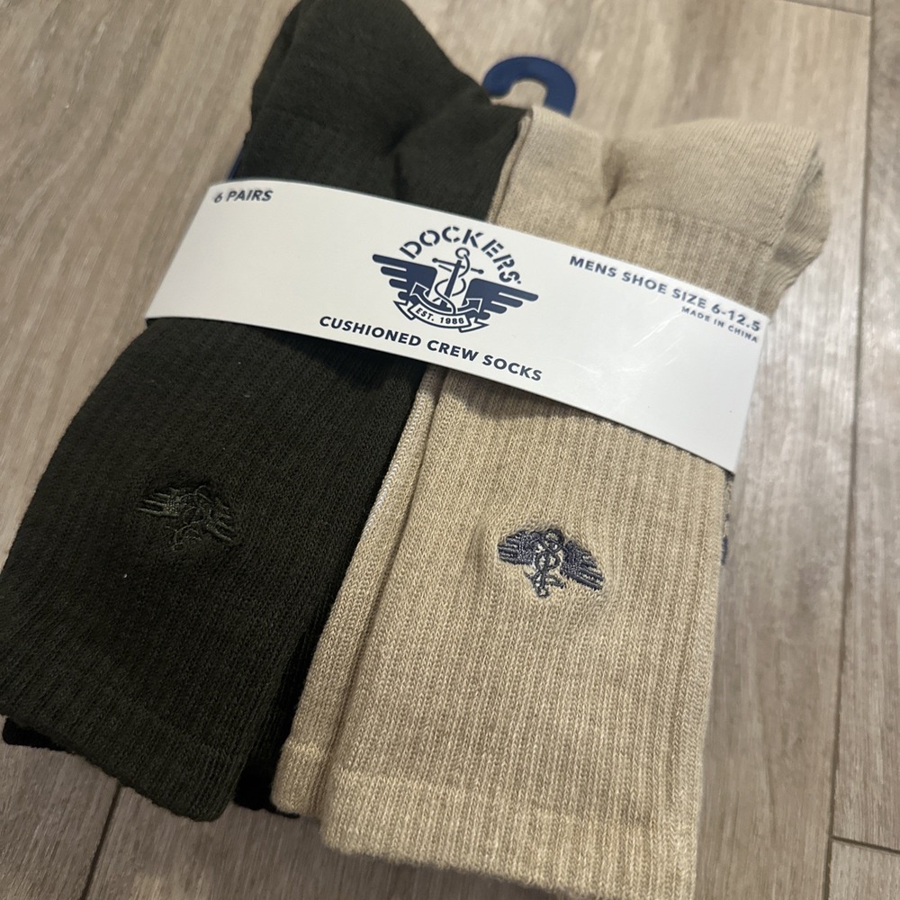 Dockers Men's Crew Cushioned Socks‎  Khaki/ Olive/Brown/Black Size 6 - 12.5